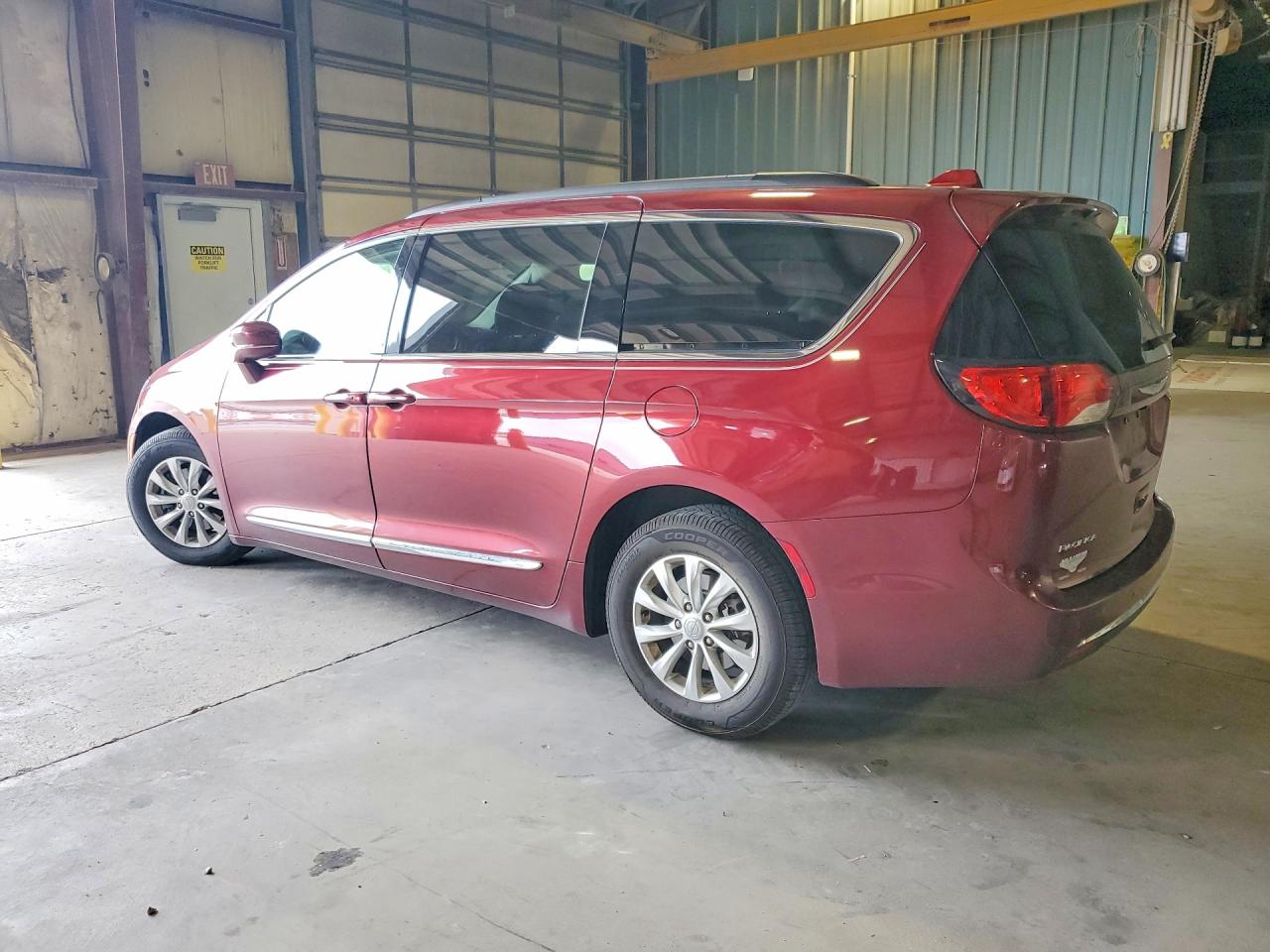 Chrysler Pacifica Touring L