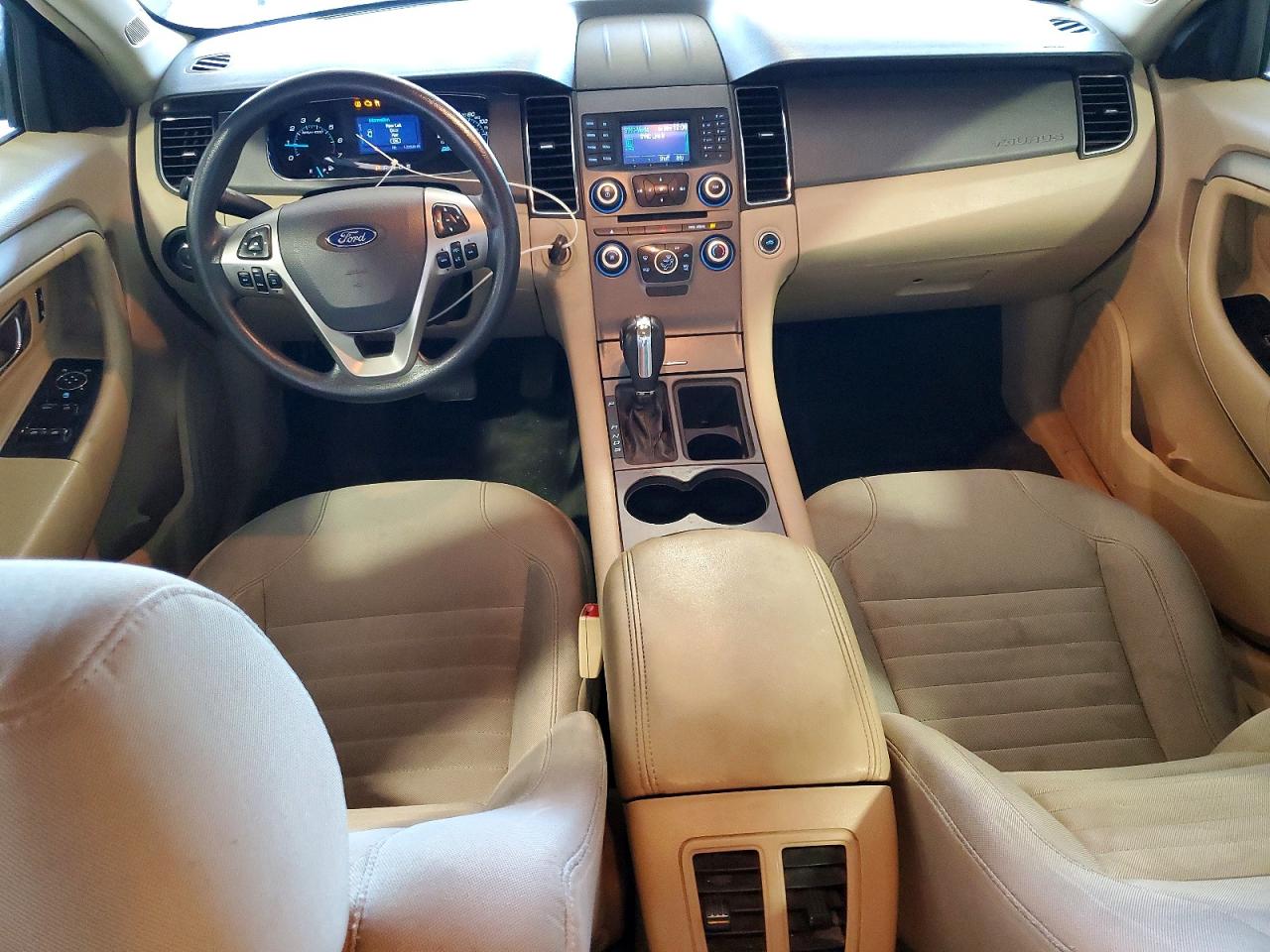 Ford Taurus Se
