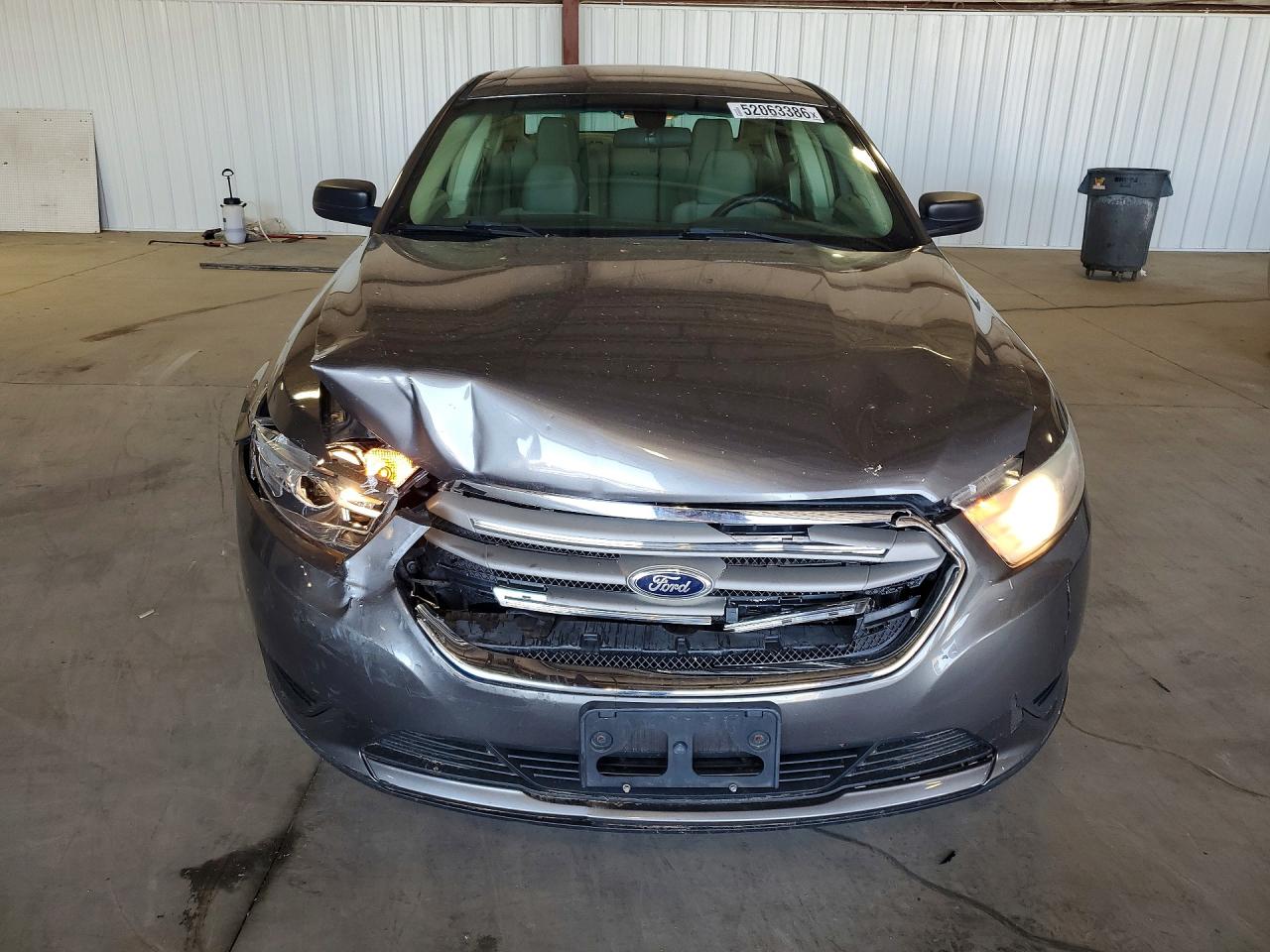 Ford Taurus Se