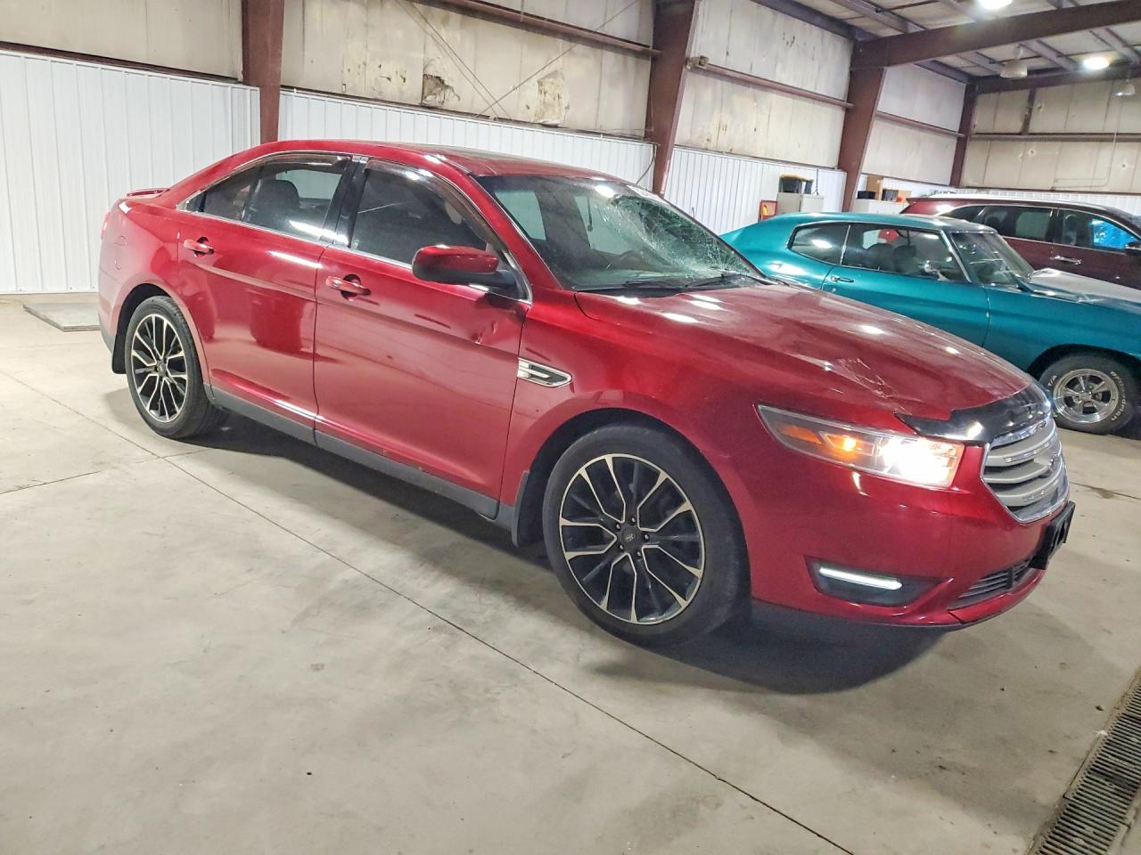 Ford Taurus Sel