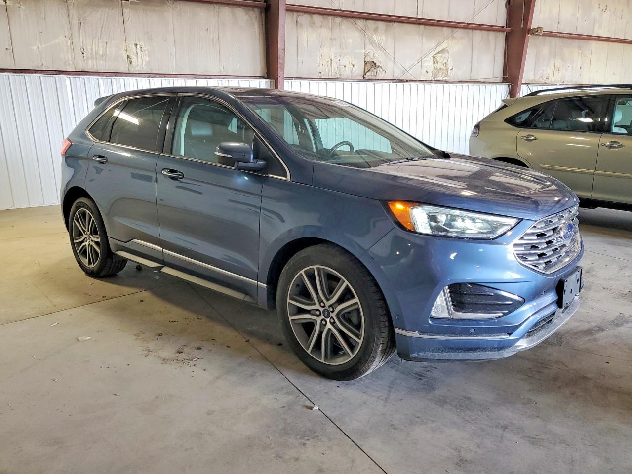 Ford Edge Titanium