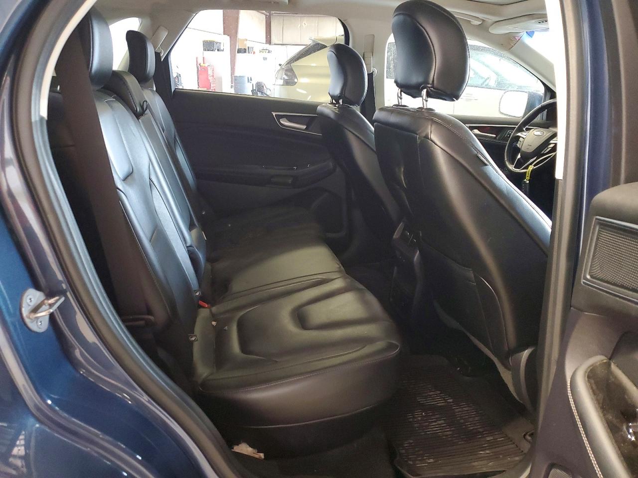 Ford Edge Titanium