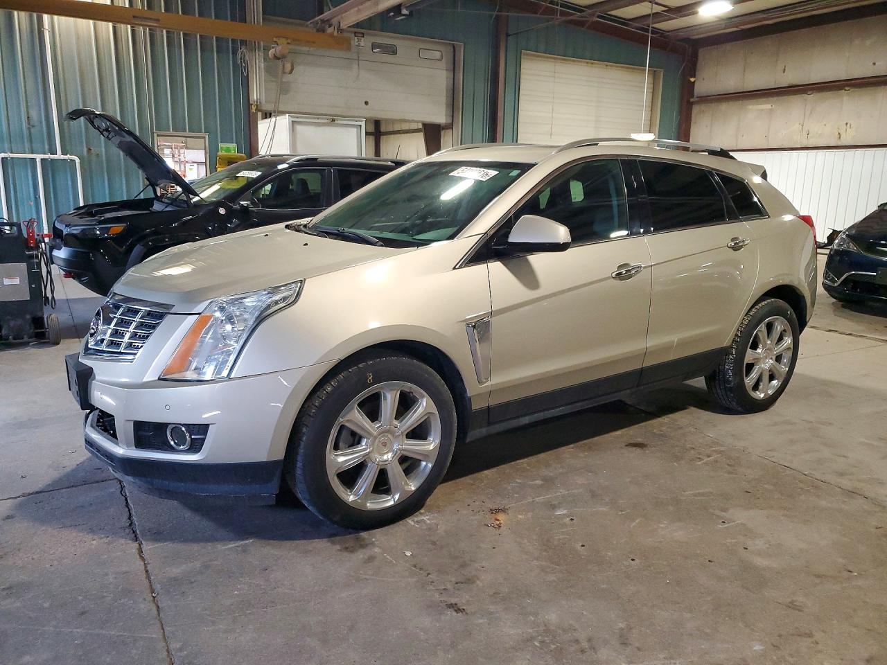 Salvage Cadillac SRX Image