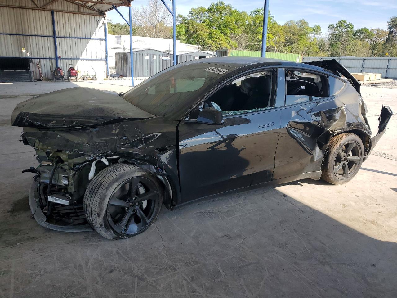 Salvage Tesla Model Y Image