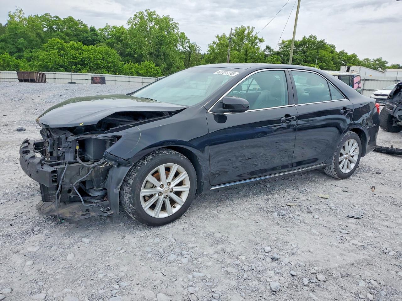 Salvage Toyota Camry Image
