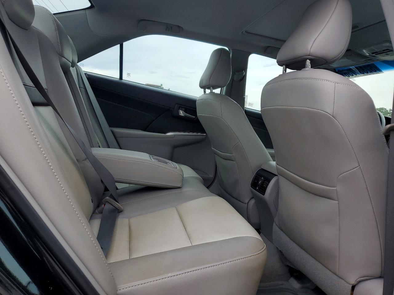Toyota Camry Xle