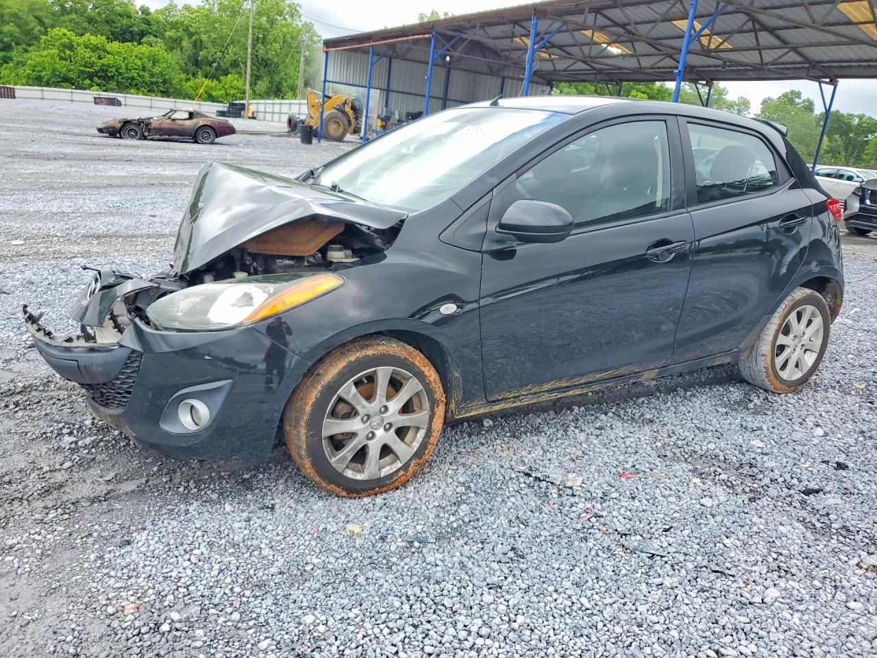 Salvage Mazda 2 Image