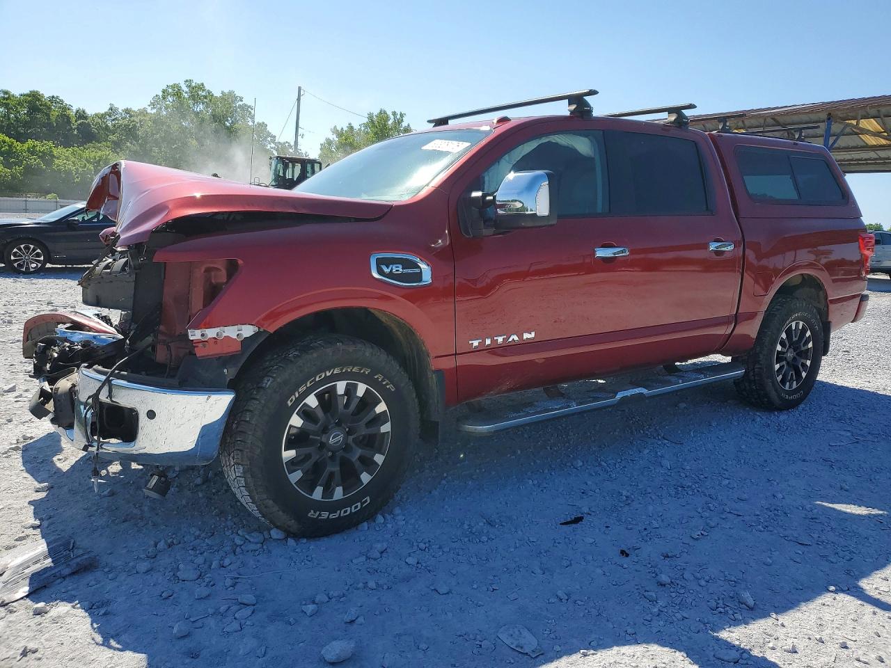 Salvage Nissan Titan Image