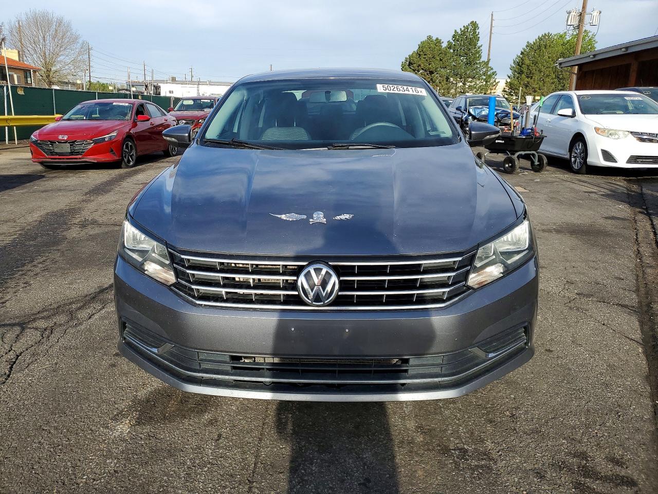 Volkswagen Passat S