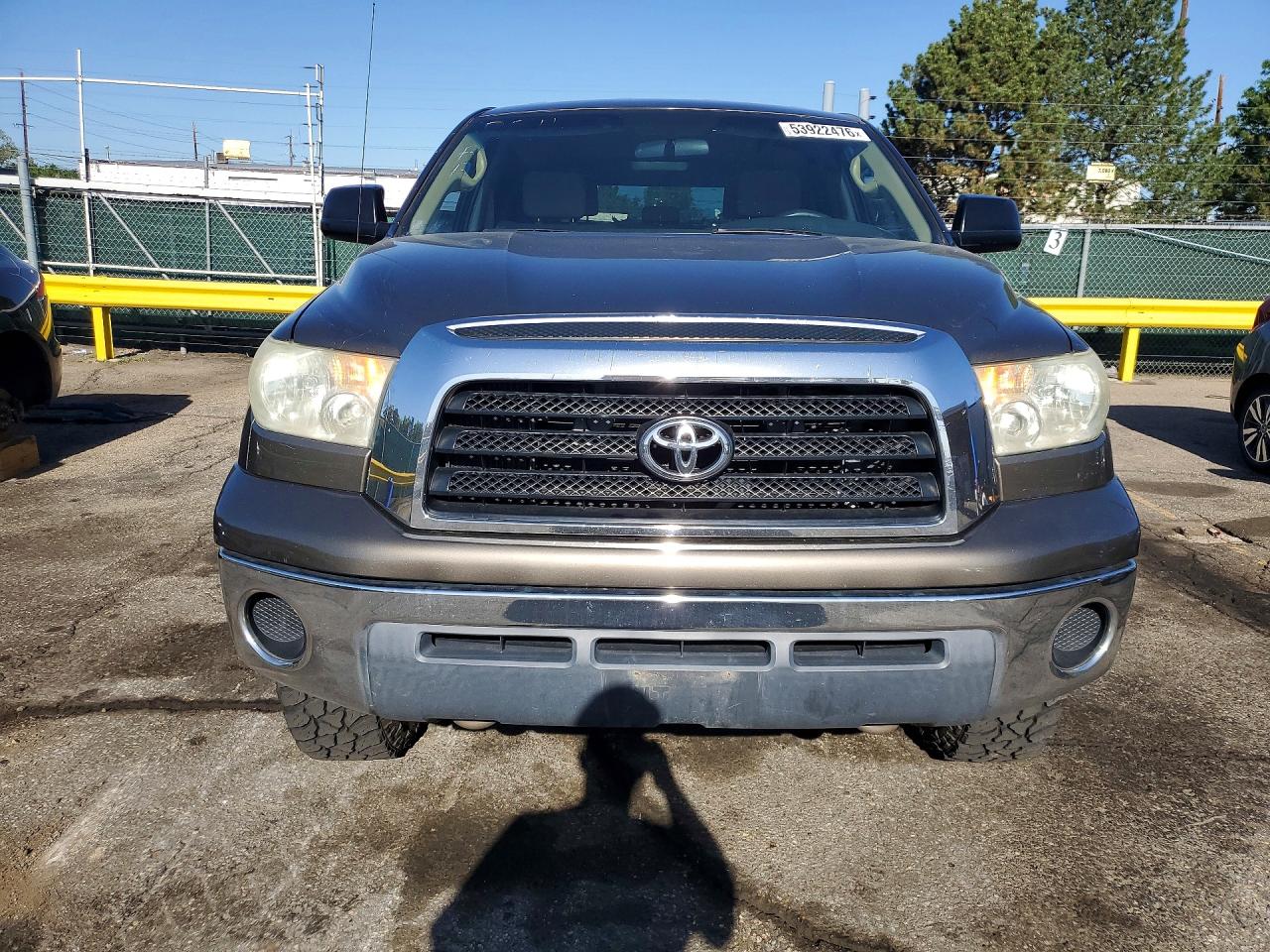 Toyota Tundra Double Cab Sr5
