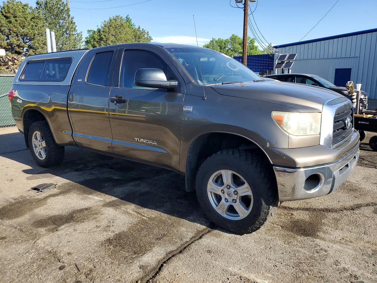 Toyota Tundra Double Cab Sr5