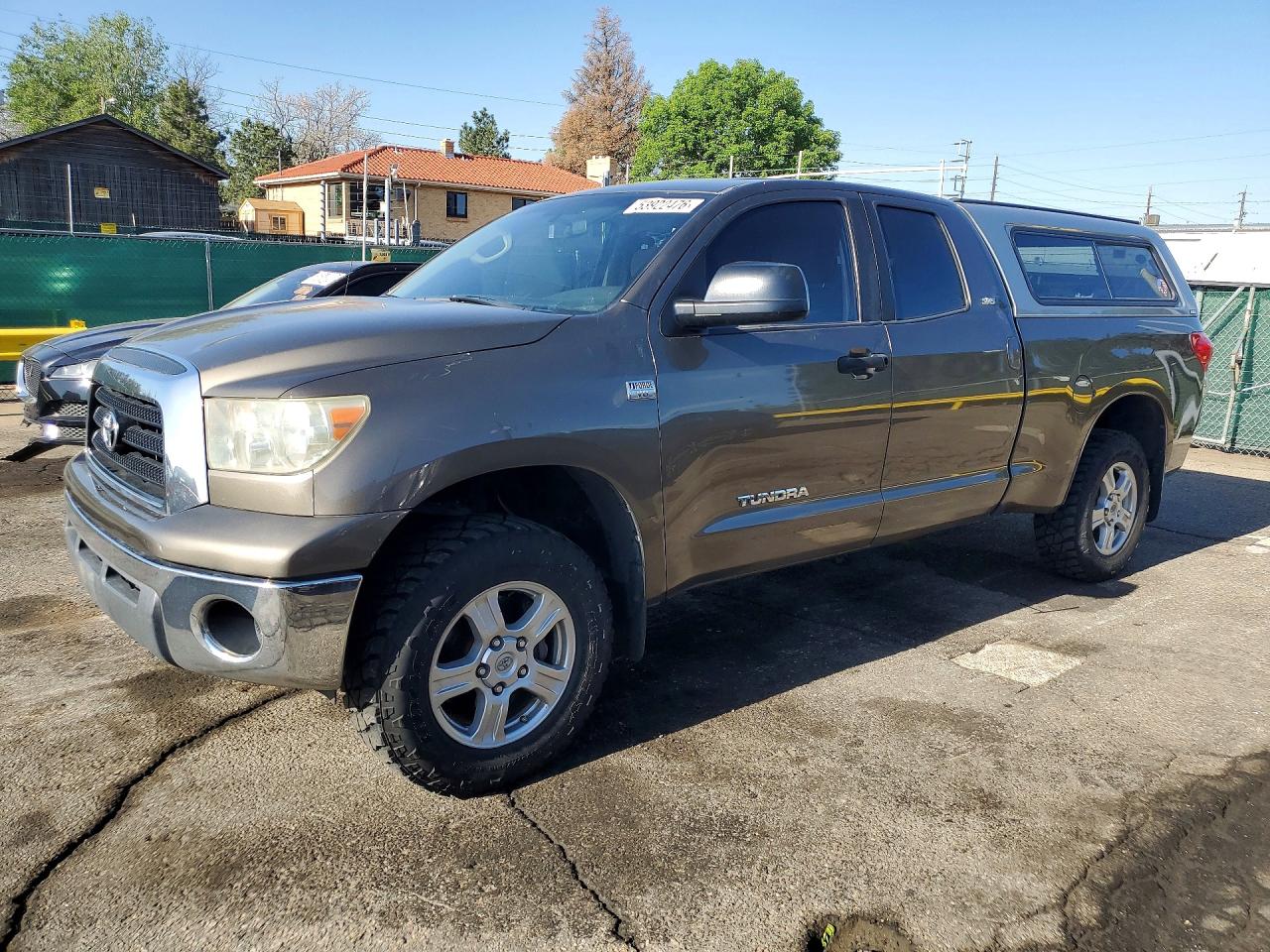 Salvage Toyota Tundra Image
