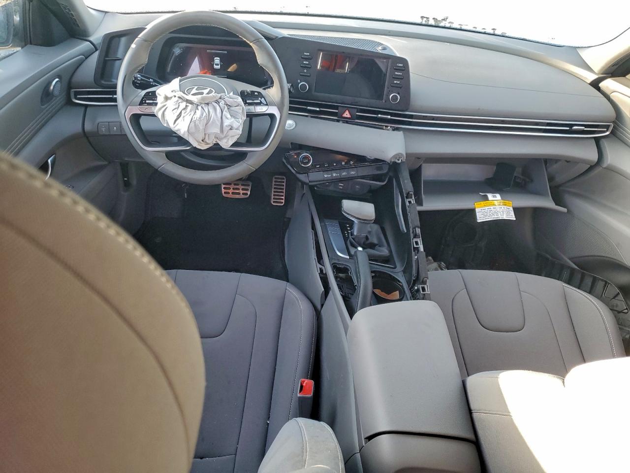 Hyundai ELANTRA Sel Sport