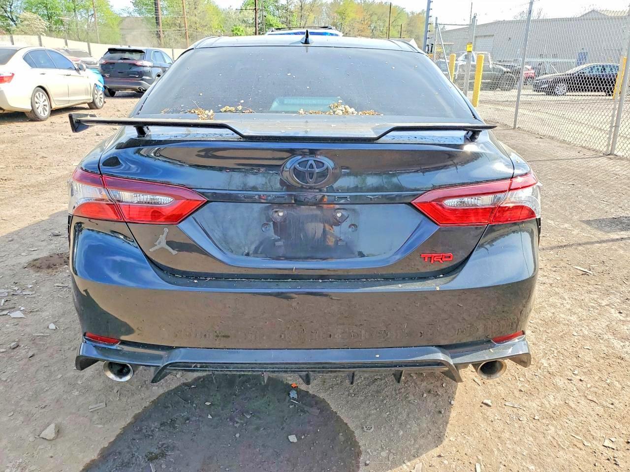 Toyota Camry Trd