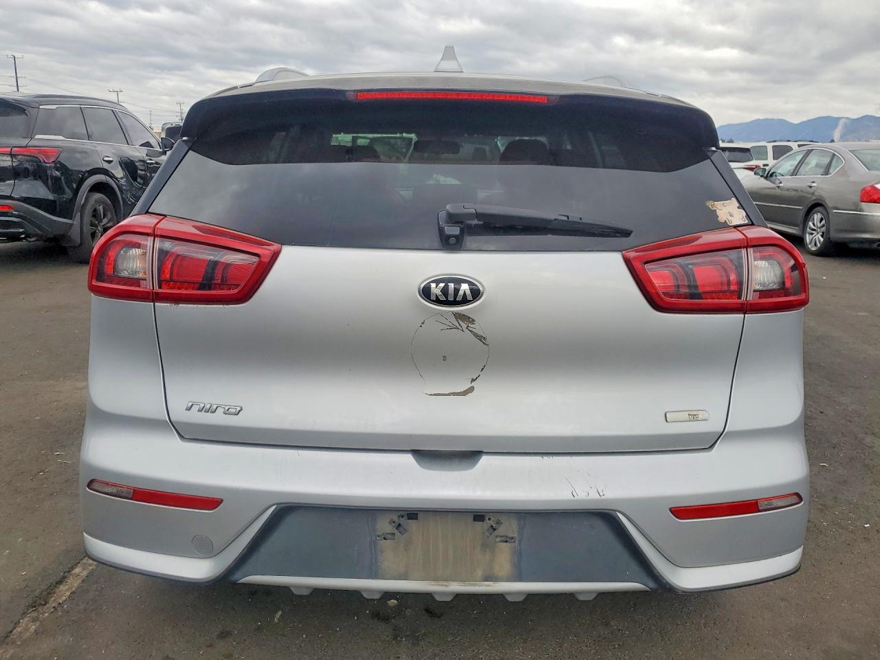 Kia Niro Lx