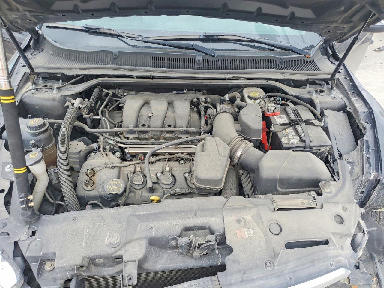 Ford Taurus Limited