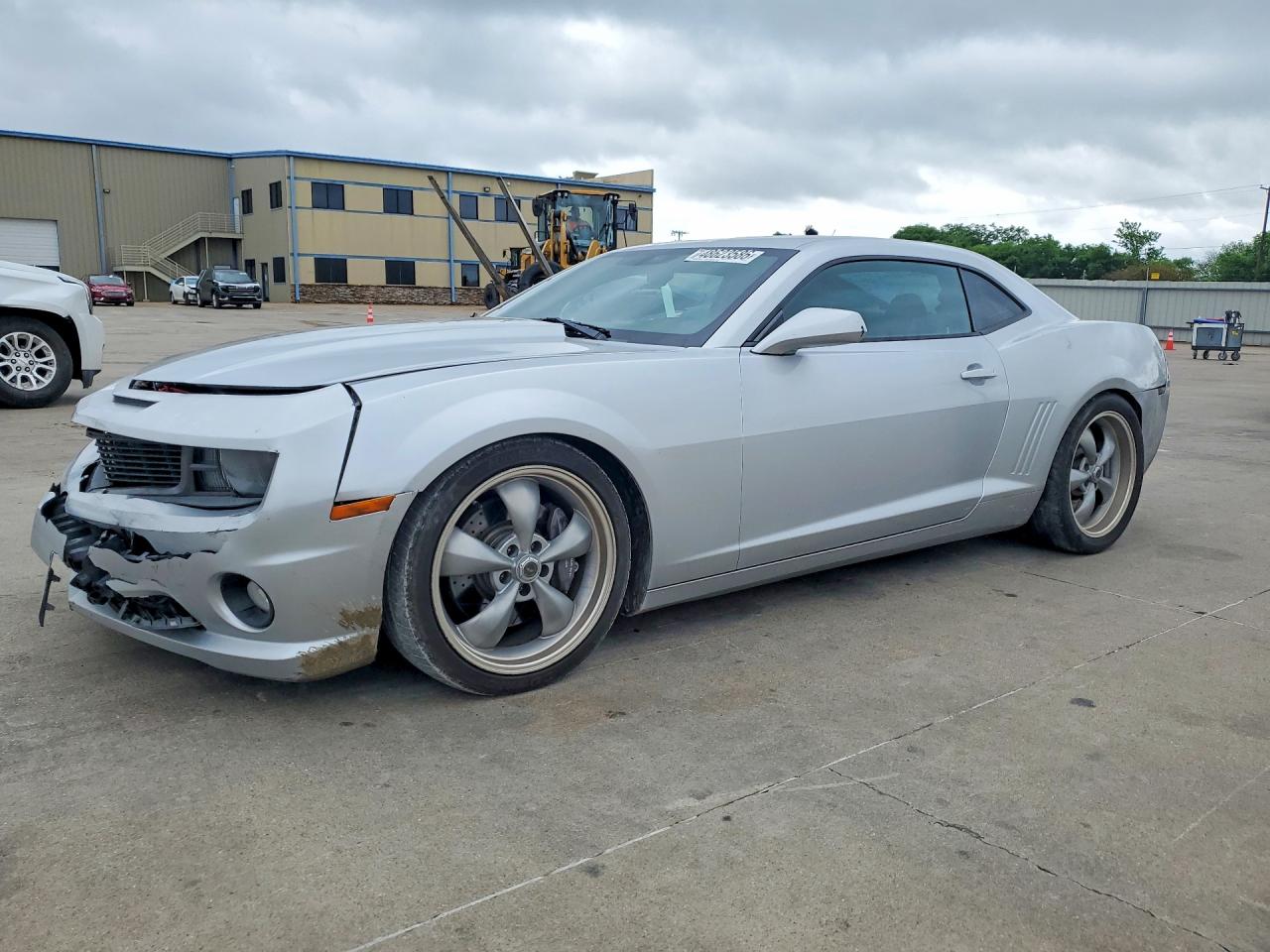 Salvage Chevrolet Camaro Image