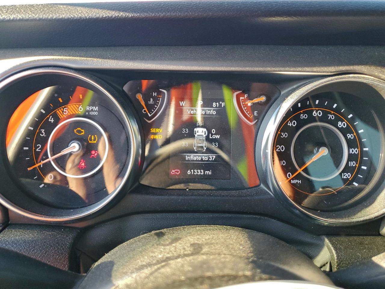 Jeep Wrangler Sport