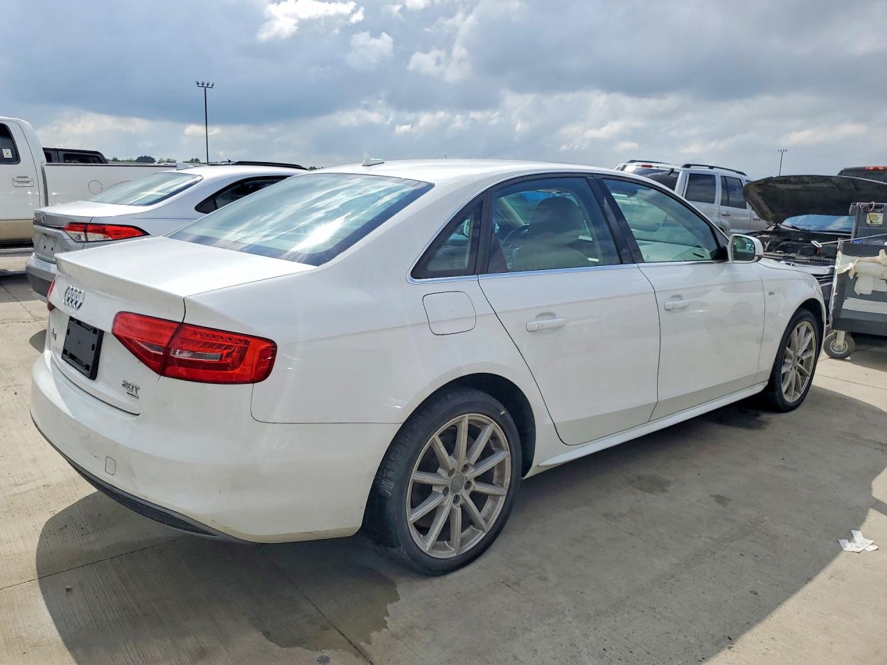 Audi A4 Premium Plus