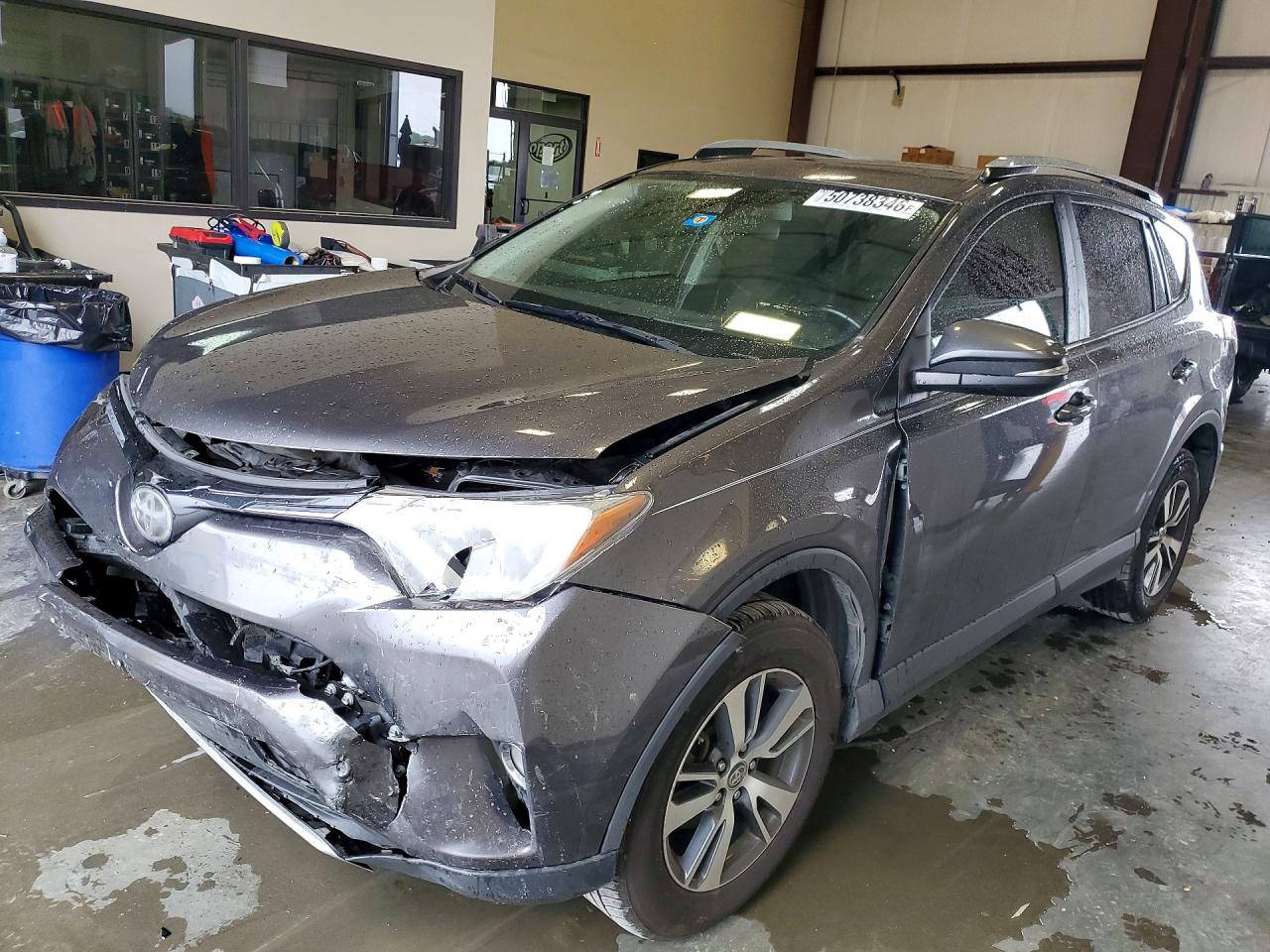 Salvage Toyota RAV4 Image