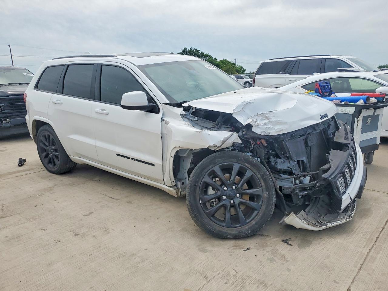 Jeep Cherokee Laredo