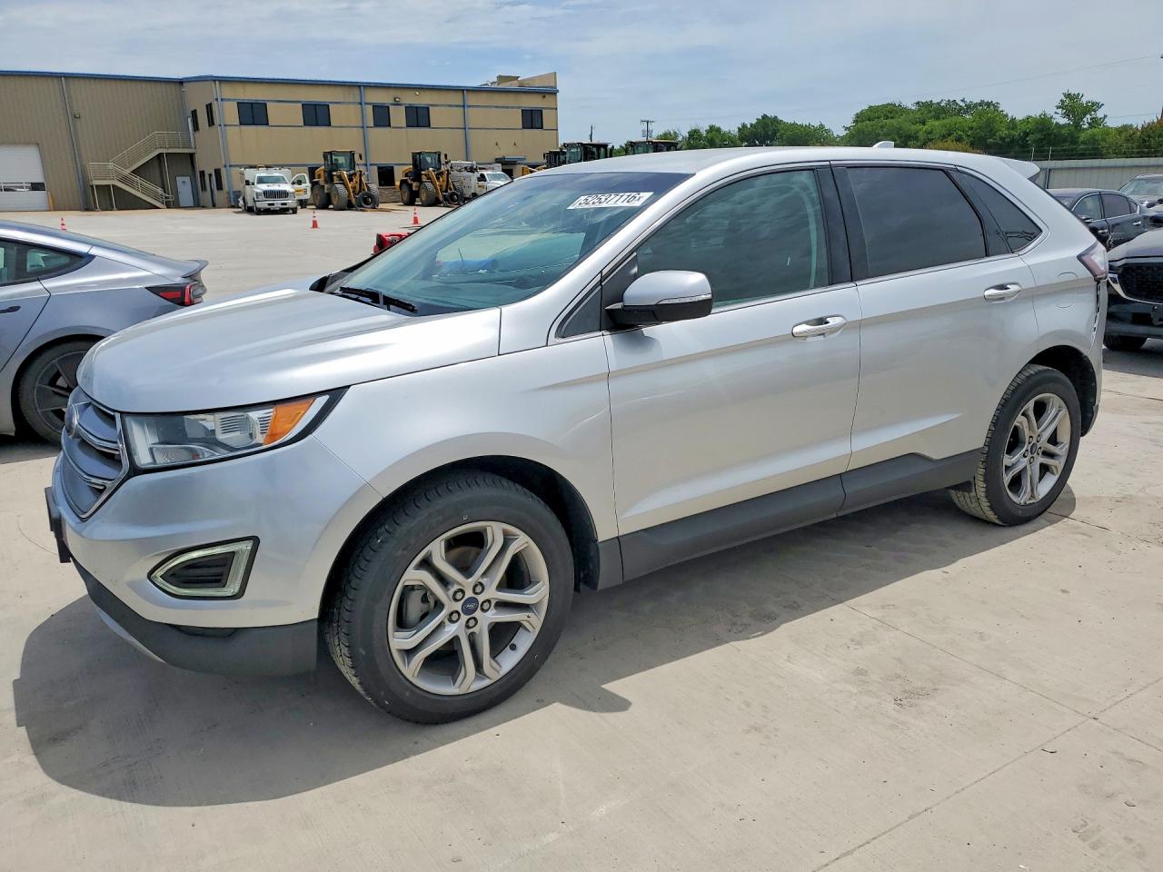 Salvage Ford Edge Image