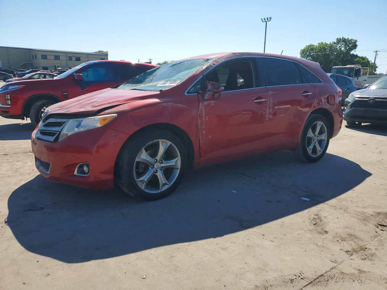 Salvage Toyota Venza Xle Image