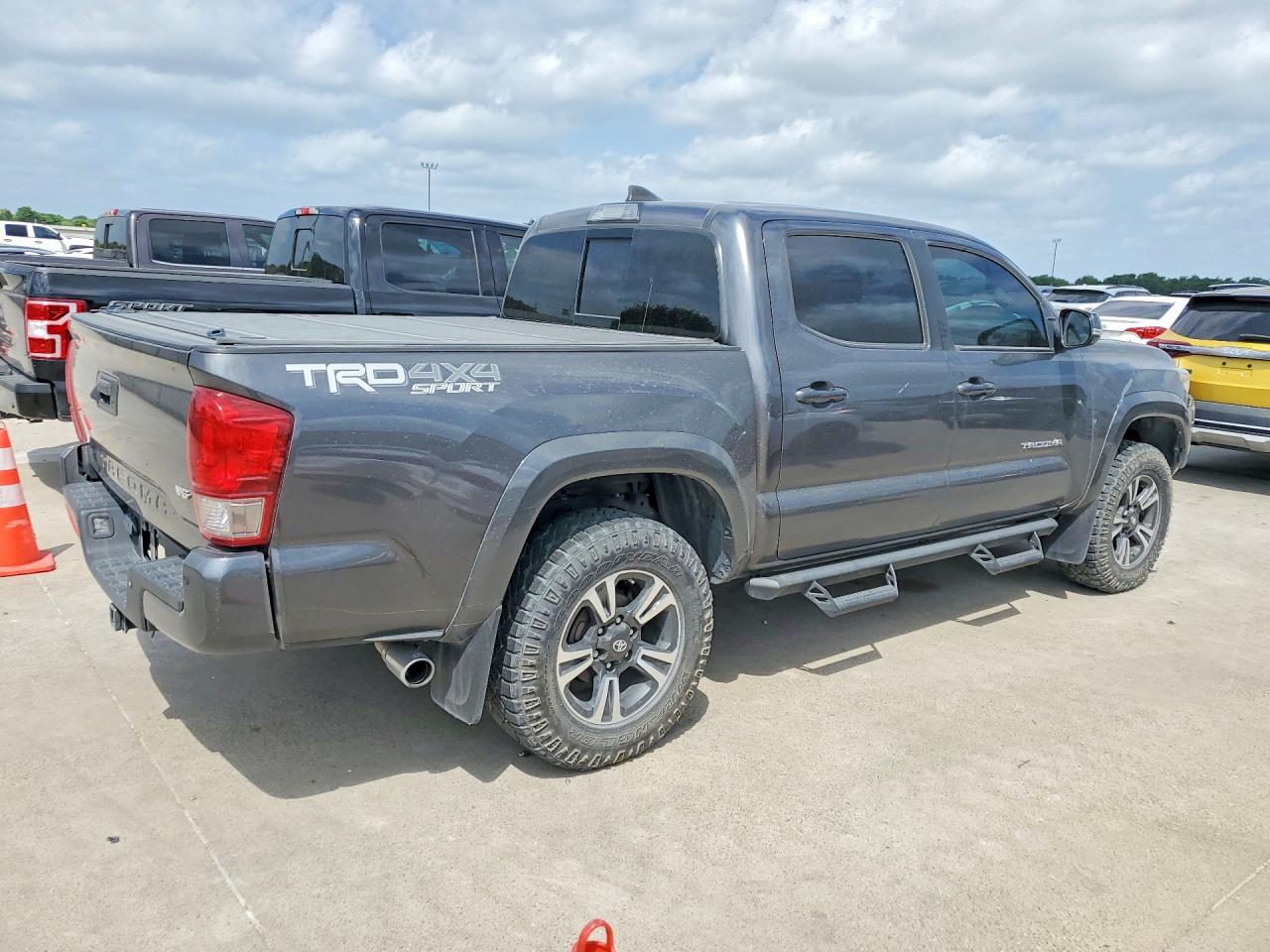 Toyota Tacoma Trd Sport