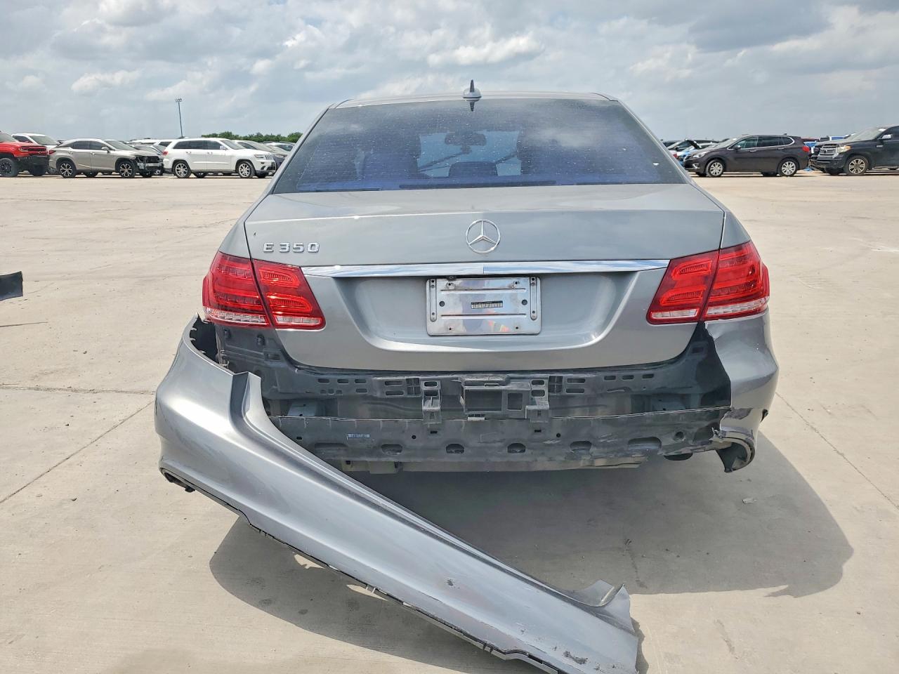 Mercedes-Benz E-Class 350