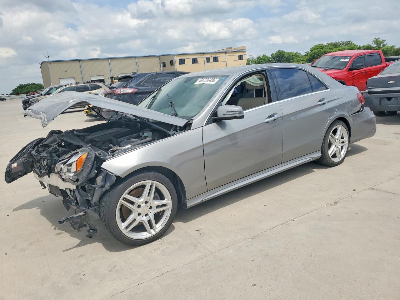 Salvage Mercedes-Benz E-Class Image