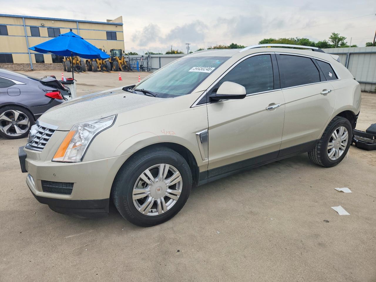 Salvage Cadillac SRX Image