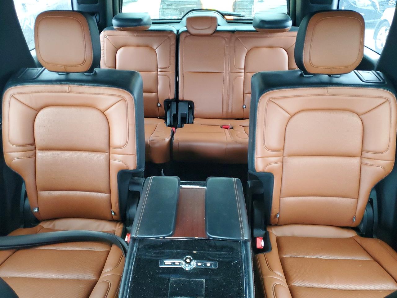 Lincoln Navigator Reserve