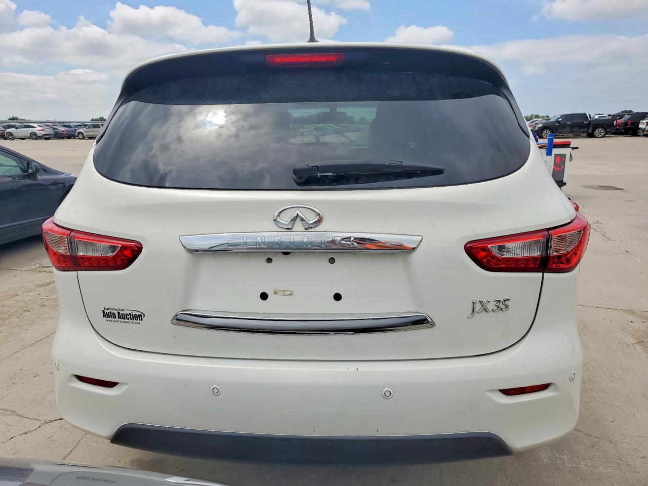 INFINITI JX35 Base