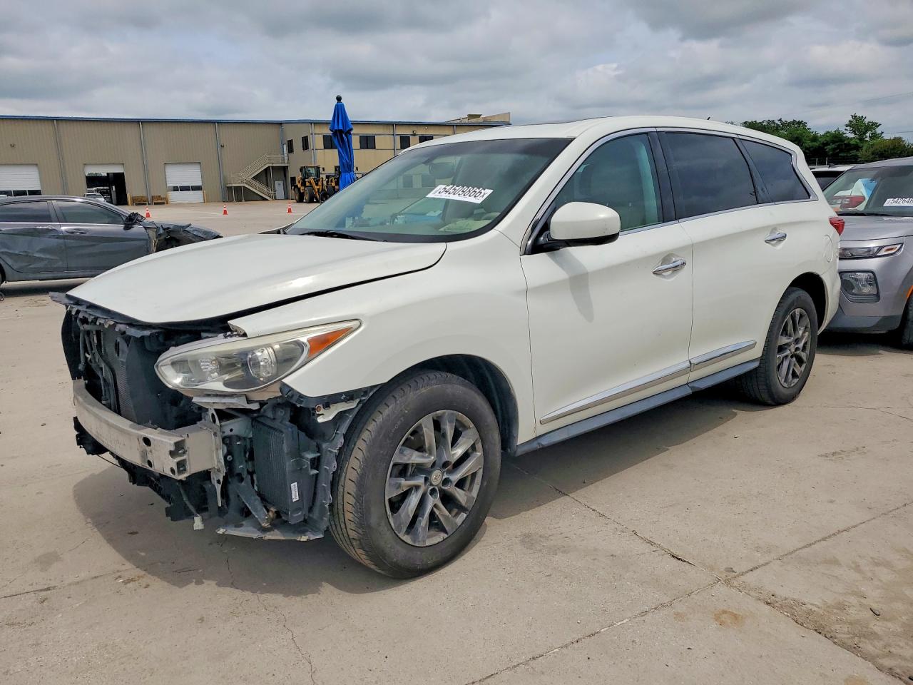 Salvage INFINITI JX35 Image