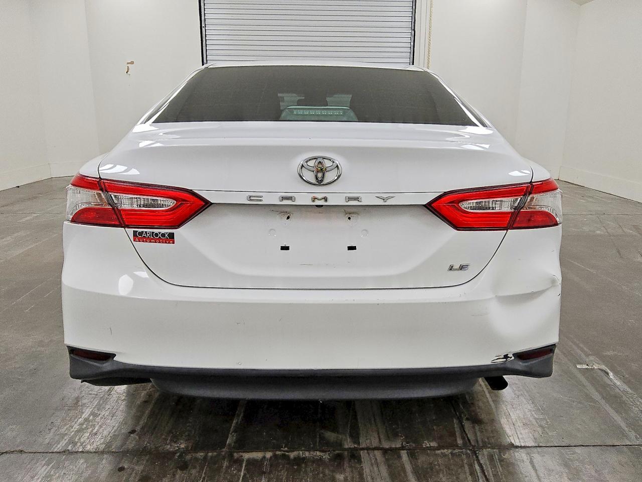 Toyota Camry Le