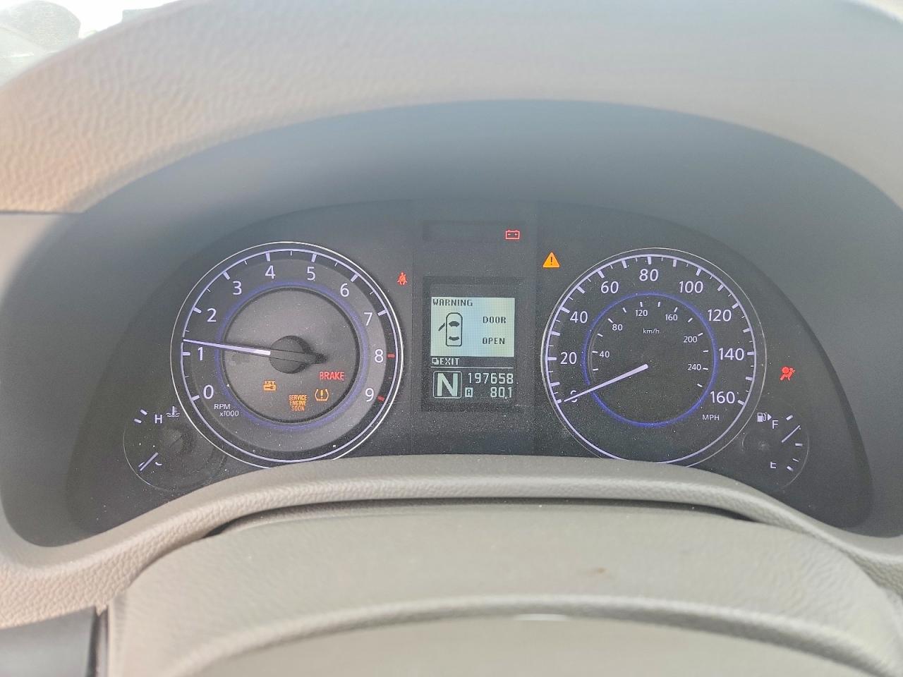 INFINITI G25 Base