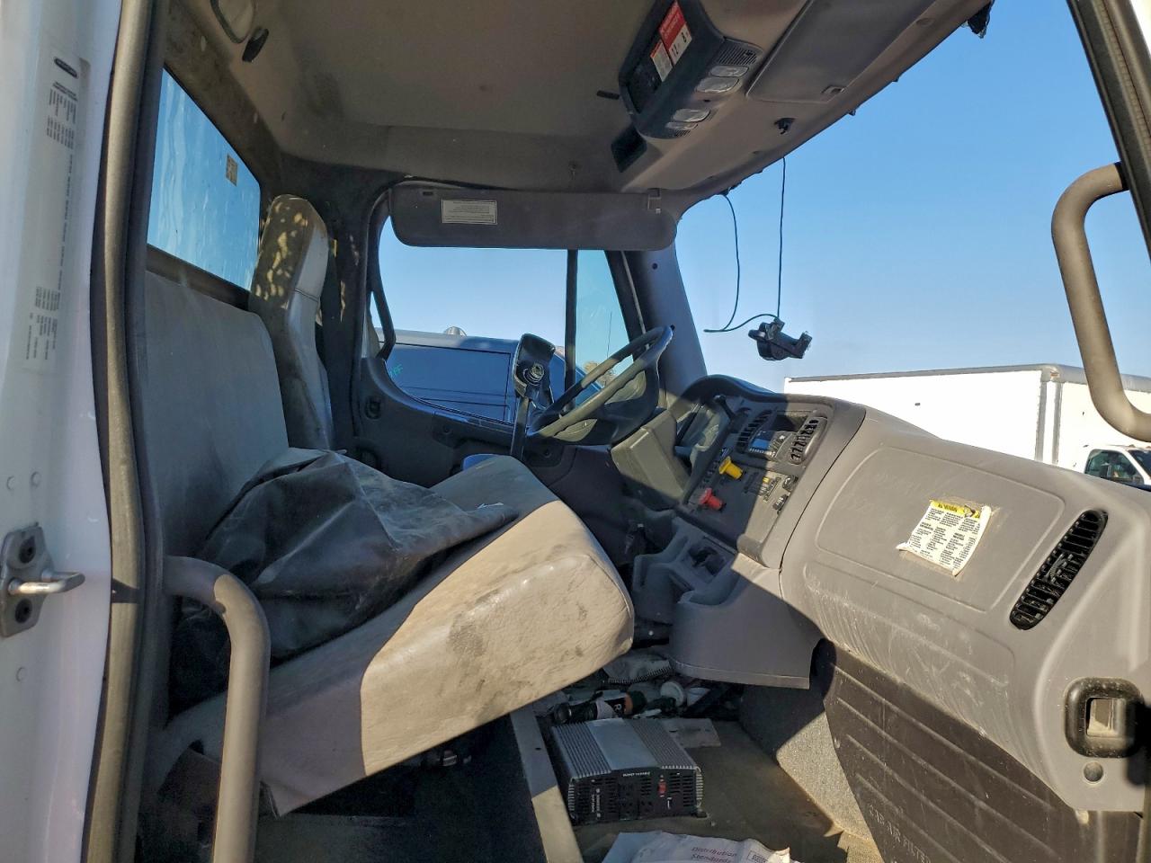 Freightliner M2