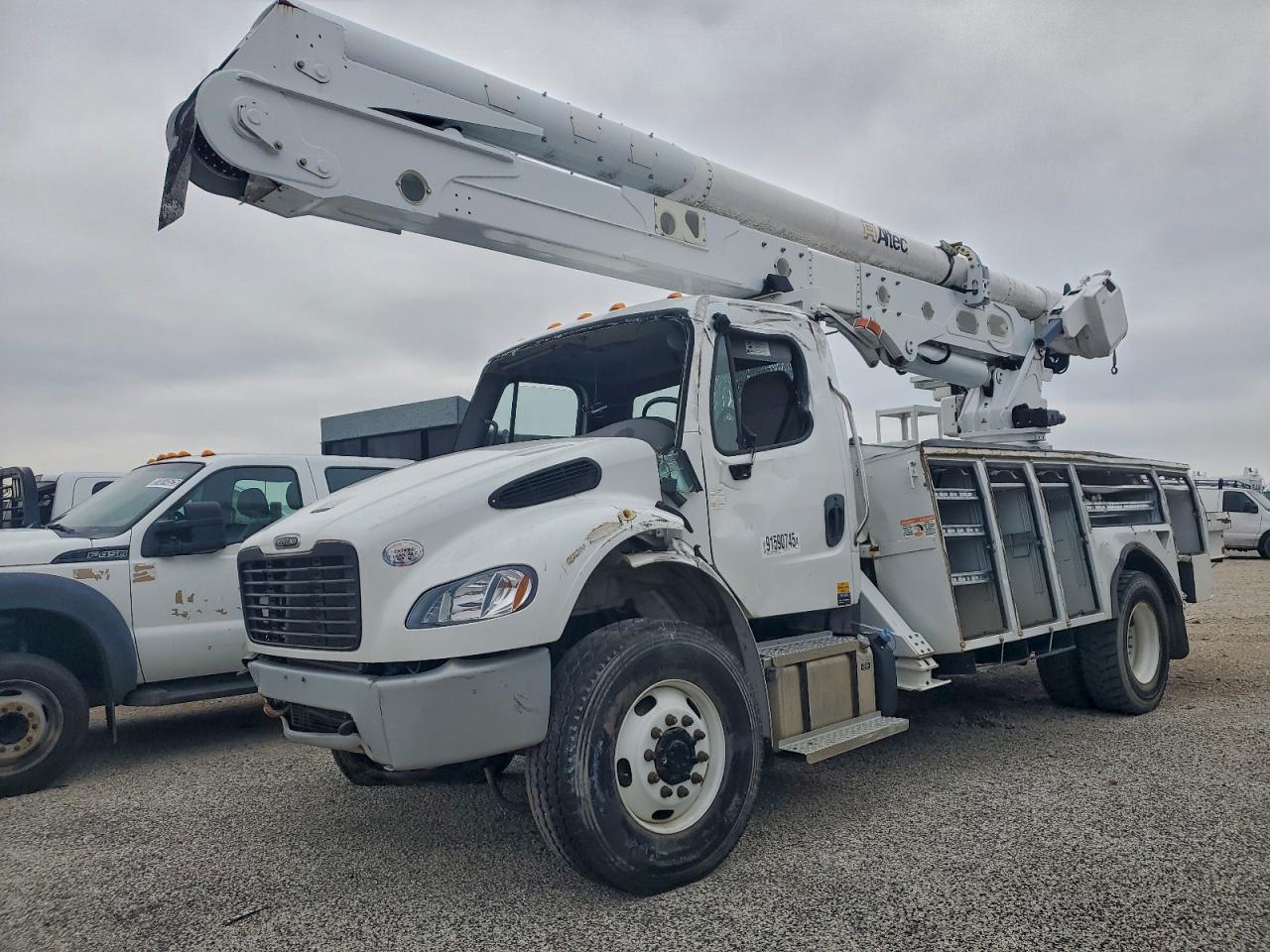 Freightliner M2