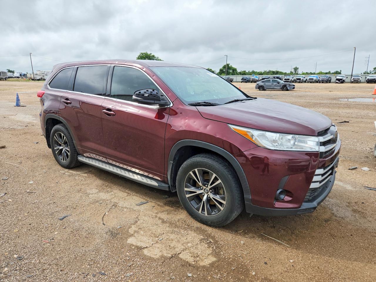 Toyota Highlander Le