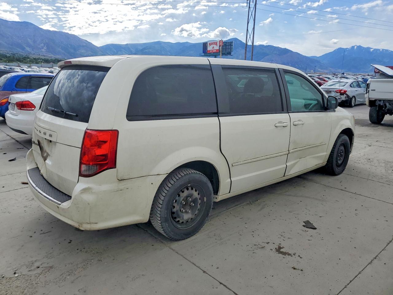 Dodge Caravan Se