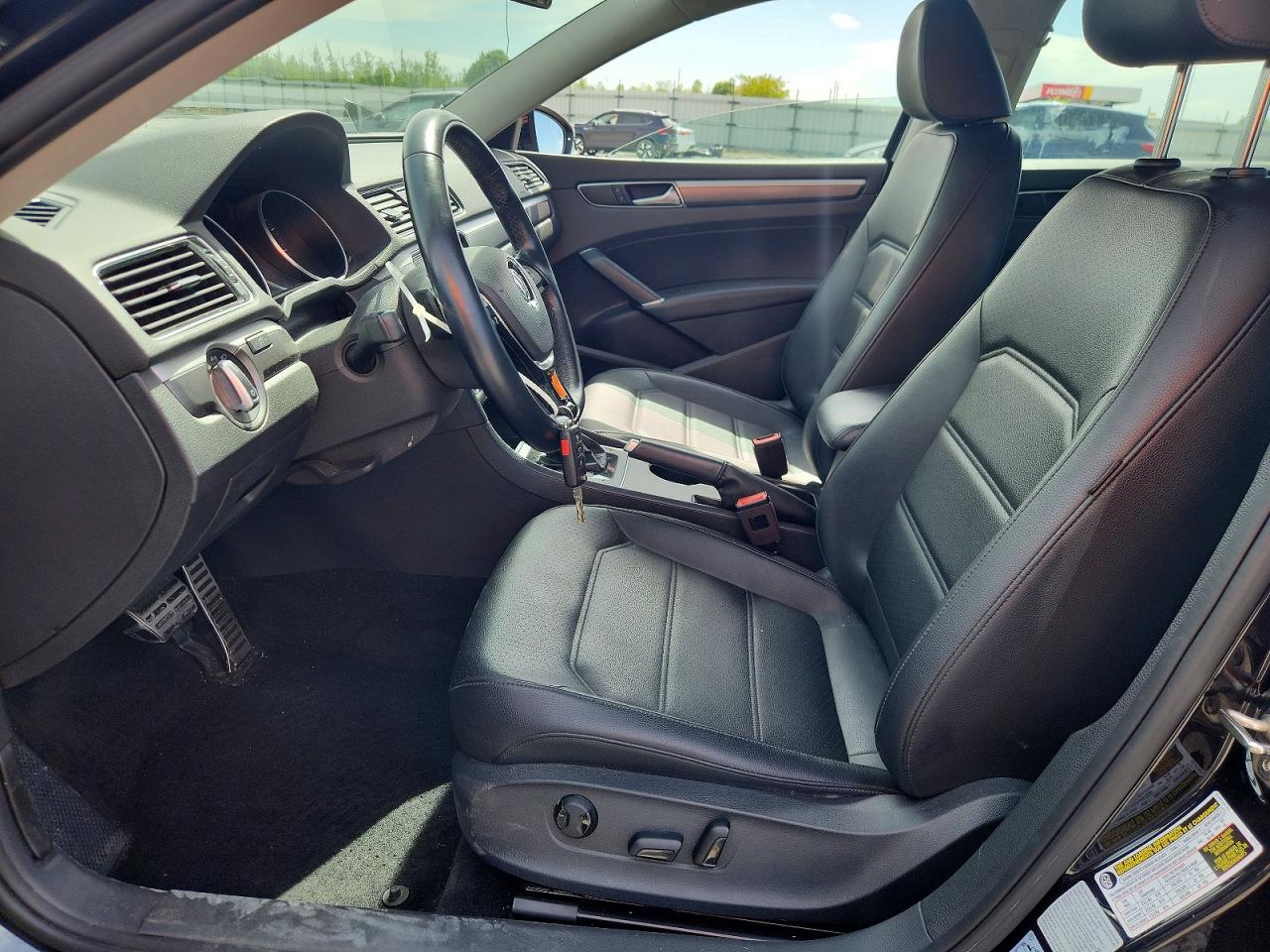 Volkswagen Passat S