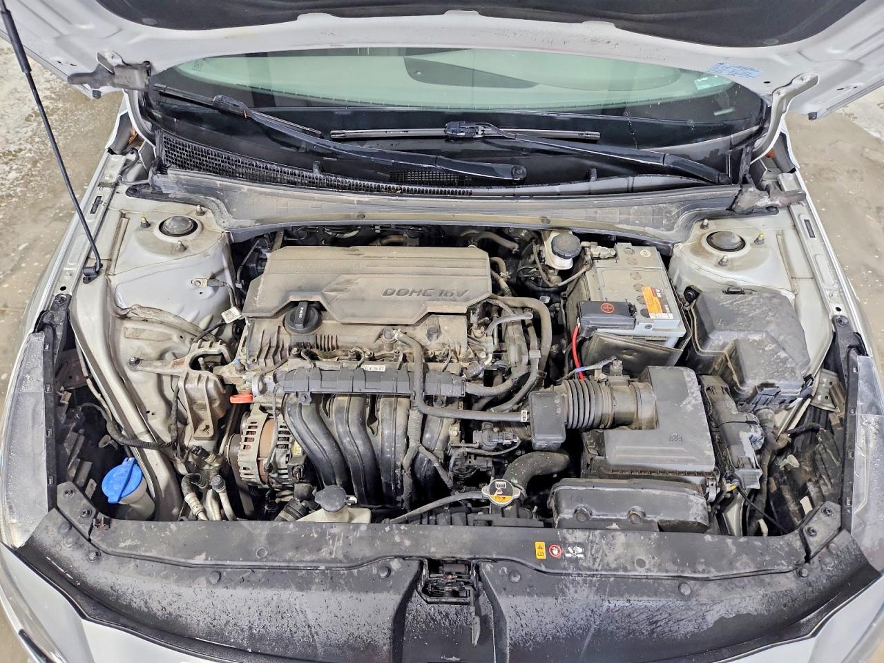 Hyundai ELANTRA Sel