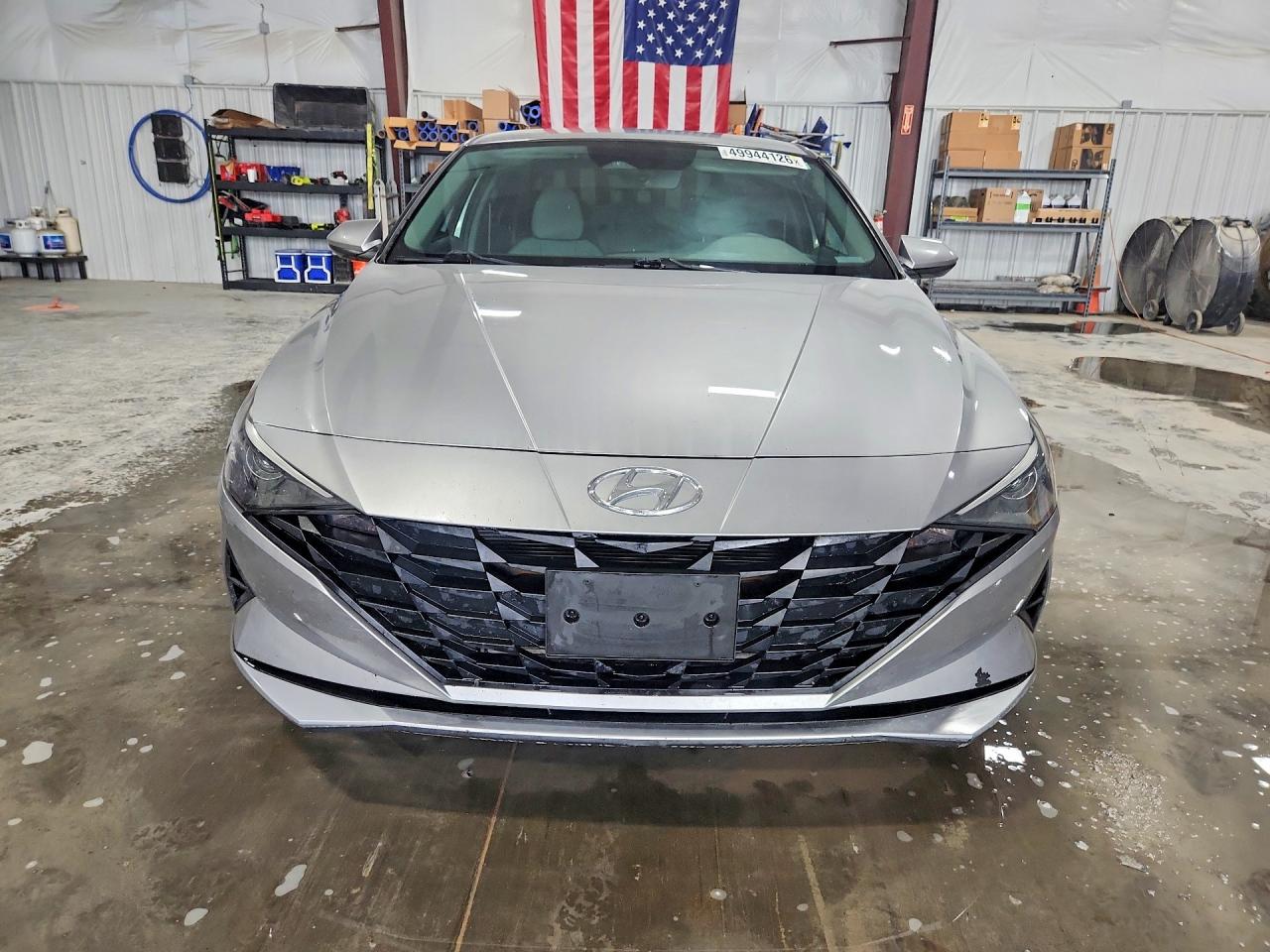 Hyundai ELANTRA Sel