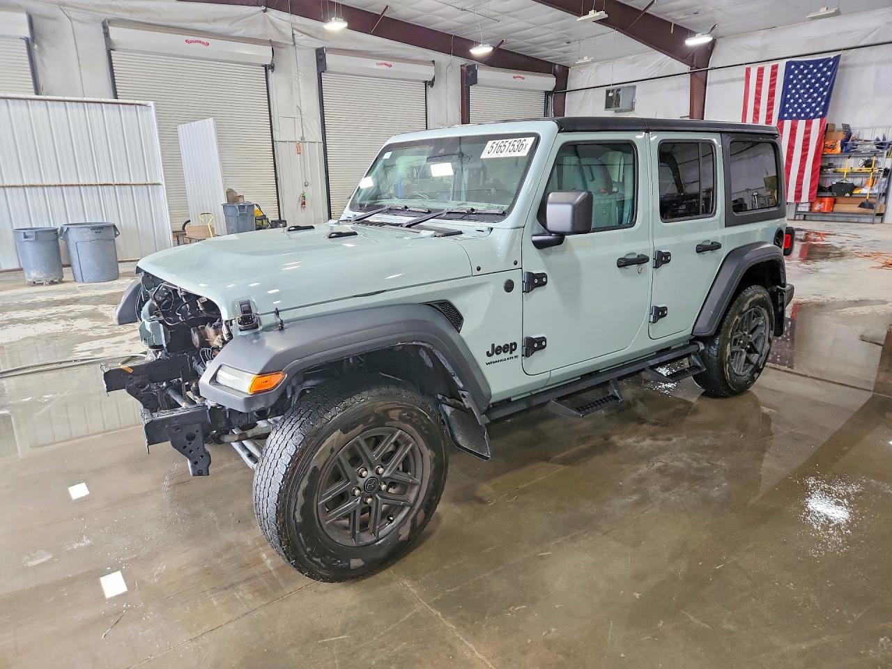 Salvage Jeep Wrangler Image