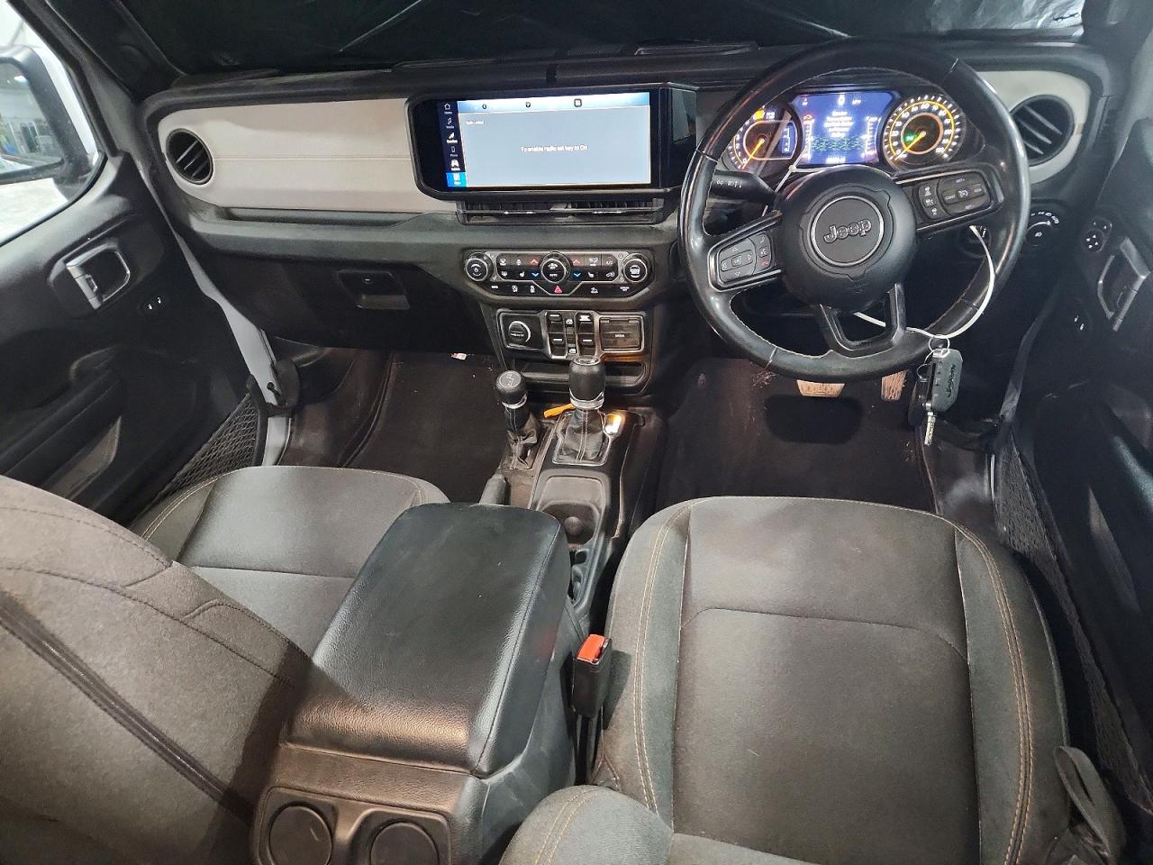 Jeep Wrangler Sport