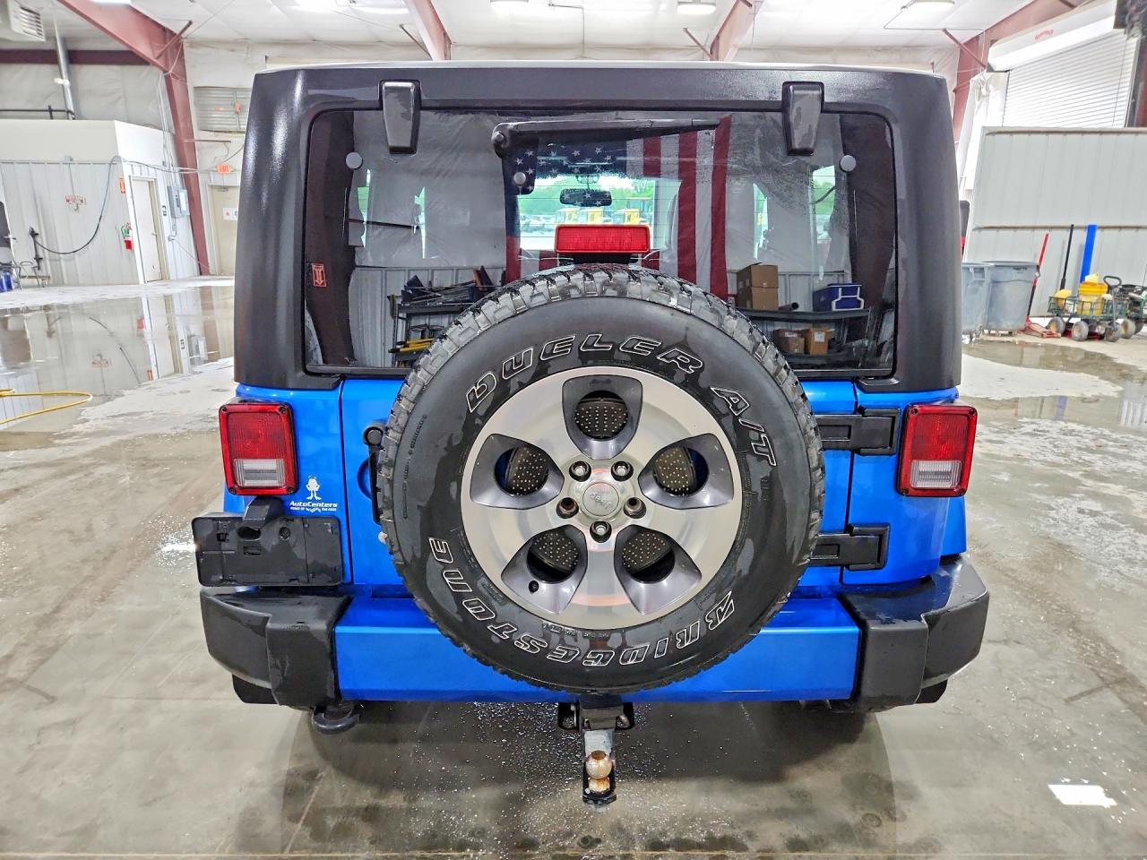 Jeep Wrangler Sahara