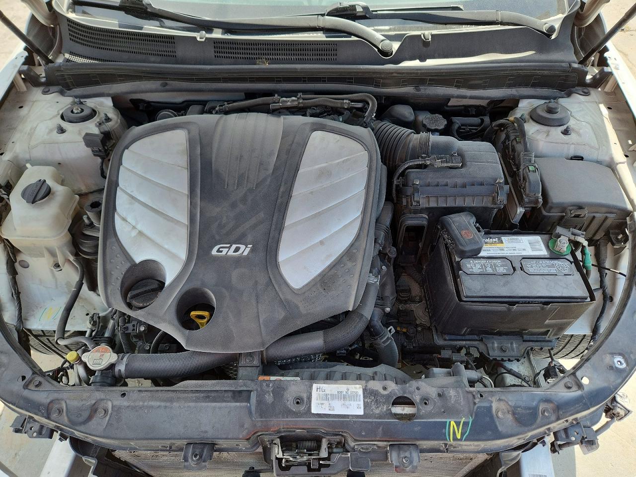 Hyundai Azera Base