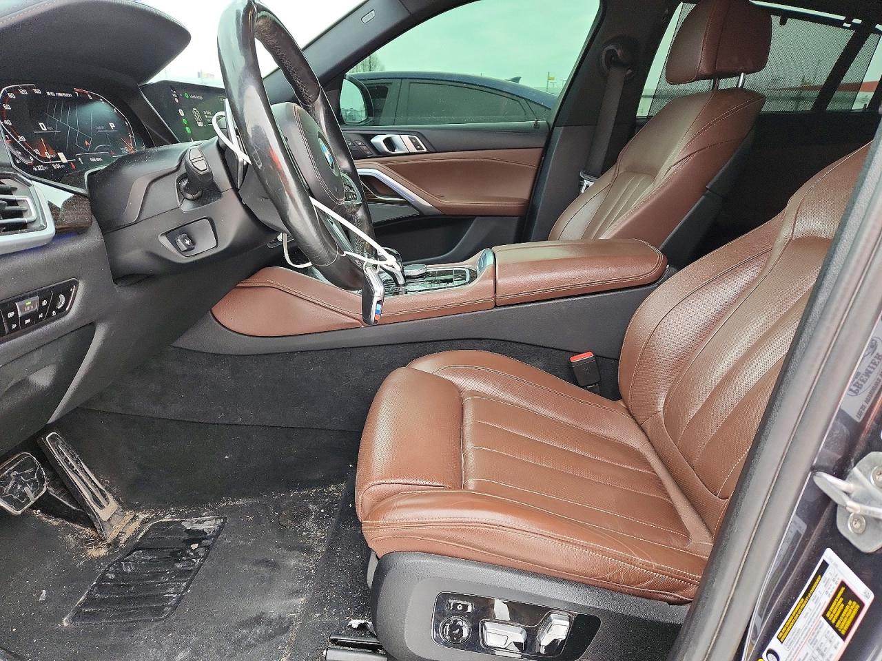 BMW X Series M50i