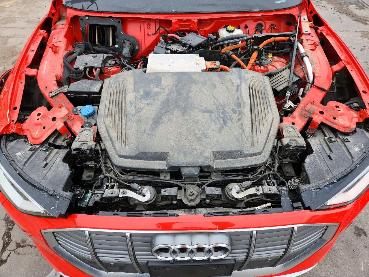 Audi e-tron Premium Plus