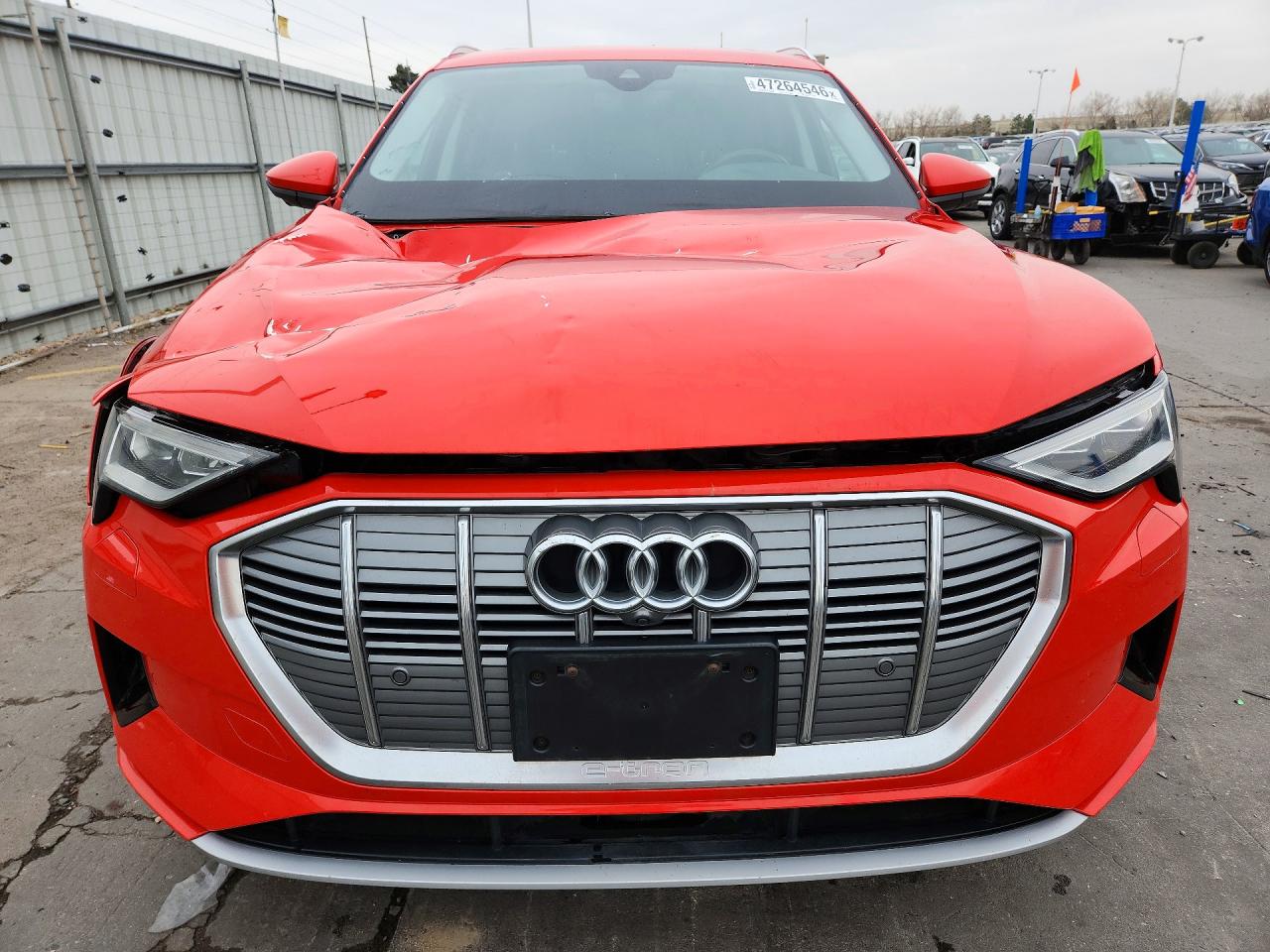 Audi e-tron Premium Plus